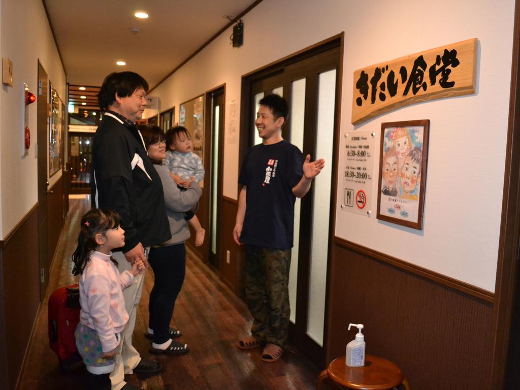 Onsenminshuku Kosakaya Hotell Nachikatsuura Exteriör bild
